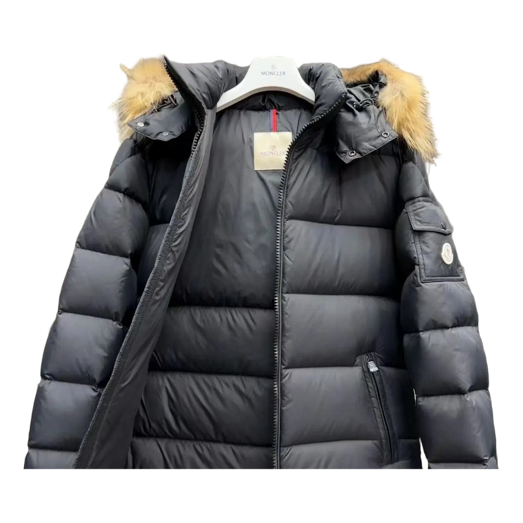 Moncler Short Puffer Jacket with Fur-Trim Hood - Black