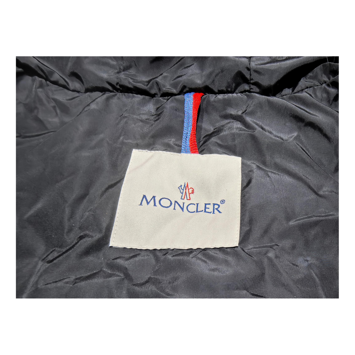 Moncler Belted Four-Pocket Puffer Jacket with Fur-Trim Hood - Black