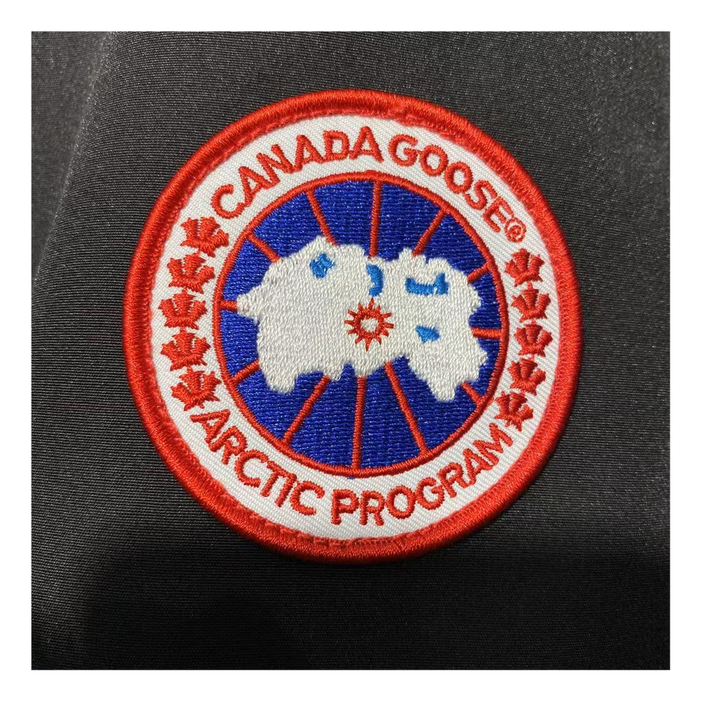 Canada Goose Women's Trillium Parka with Fur-Trim Hood