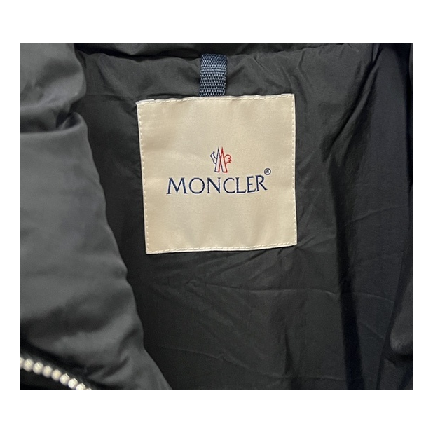 Moncler Jotty Puffer Jacket with Panelled Construction