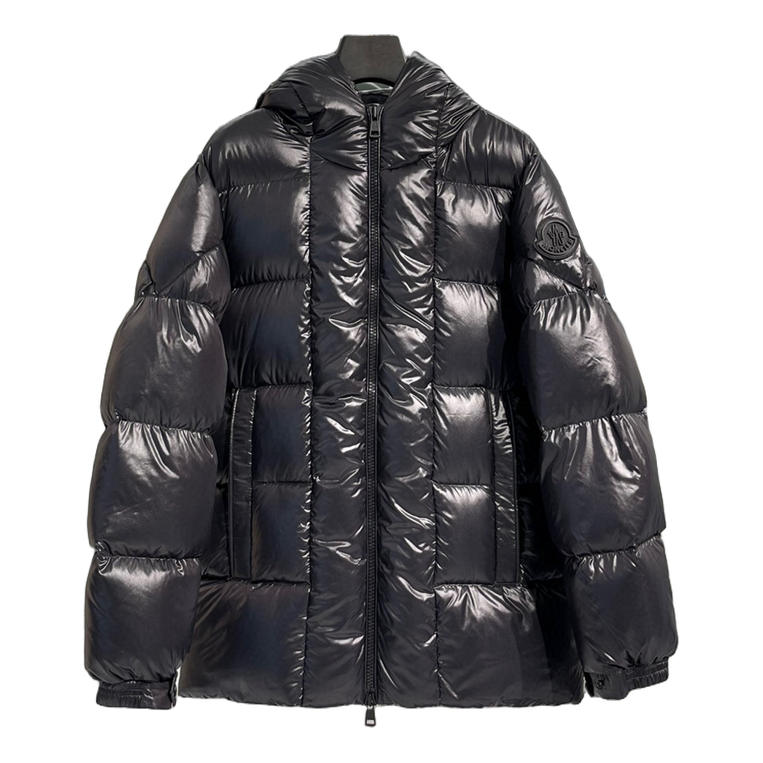 Moncler Dougnac Puffer Jacket with Structured Hood