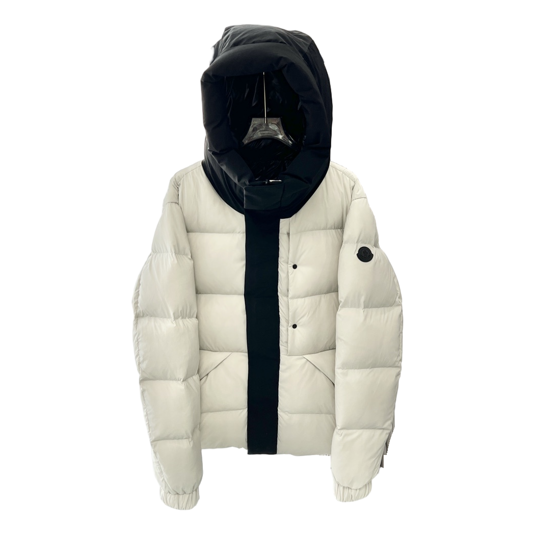 Moncler Color-Block Puffer Jacket with Contrast Hood