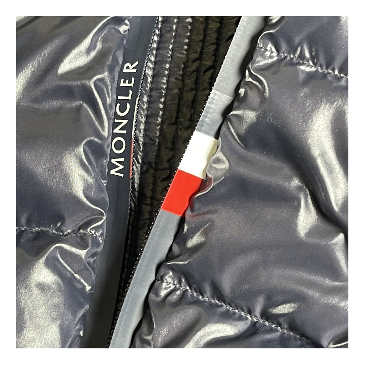 Moncler Glossy Hooded Puffer Jacket with Logo Zip - Navy
