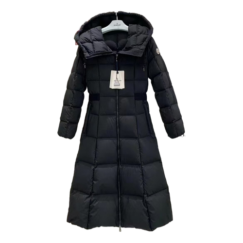 Moncler Fitted Long Hooded Puffer Coat - Black