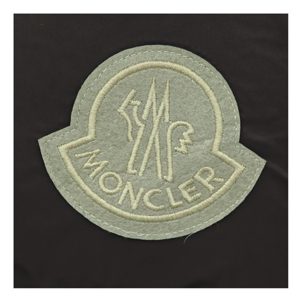 Moncler Cyclone Convertible Puffer Jacket with Zipped Pockets