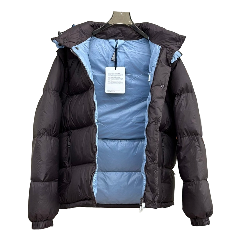 Moncler Cyclone Convertible Puffer Jacket with Zip Pockets